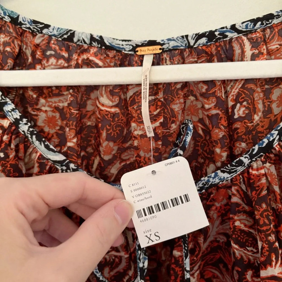 Free People NWT Boho Paisley Front Tie Oversized Blouse Top Size XS Burnt Orange - Picture 3 of 7
